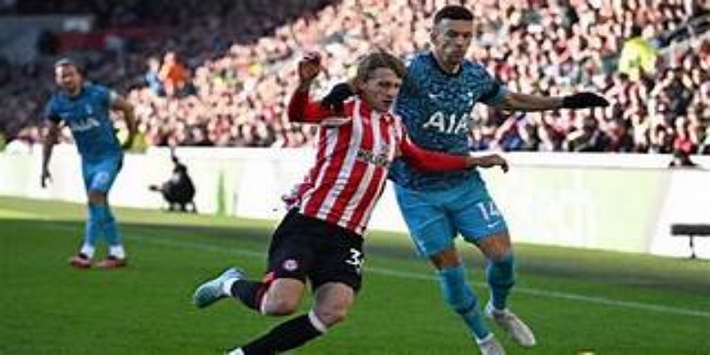 沃特福德2-3阿森纳：关键判罚的深入分析-博彩平台